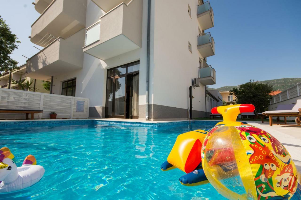 Marko Apartments Kastela Exterior photo